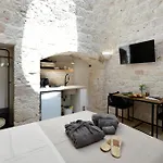 Lamarossa Trulli & Bed and breakfast 4*