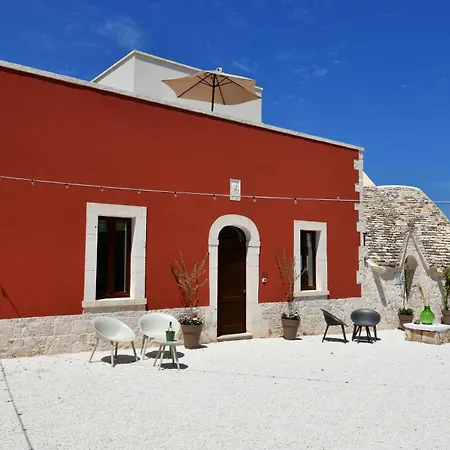 Lamarossa Trulli & 4*