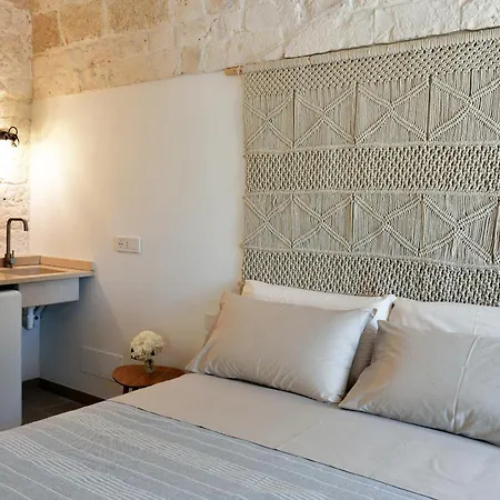 Lamarossa Trulli & *