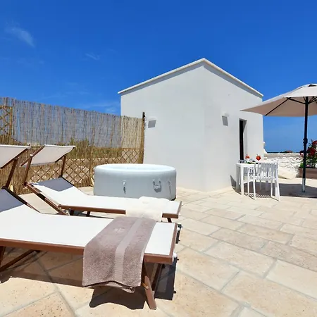 Lamarossa Trulli & 4*