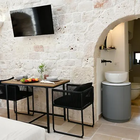 Lamarossa Trulli & Couette-café