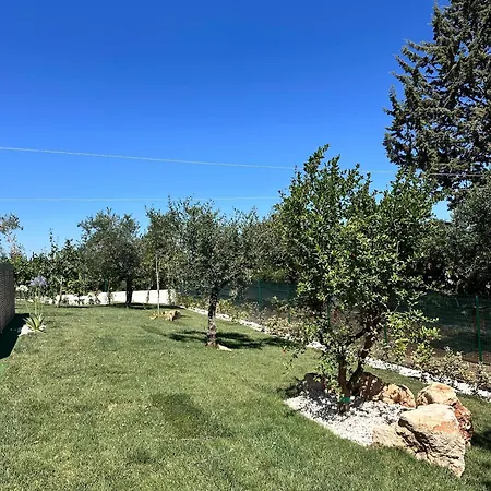 Lamarossa Trulli & 4*