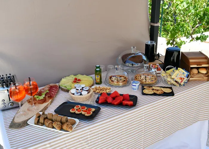 Lamarossa Trulli & 4*