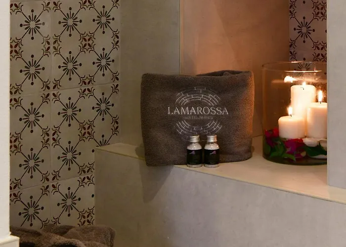 فندق مبيت وإفطار Lamarossa Trulli & 4*