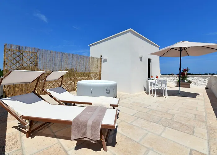 Lamarossa Trulli & 4*